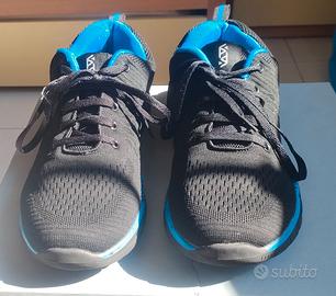 Flowing Plume Scarpe Camminata Ginnastica NeroBlu