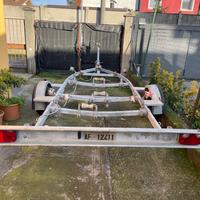 Carrello porta barca