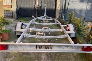 Carrello porta barca