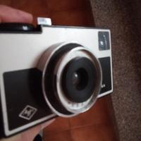 Macchina fotografica vintage prezzo irrisorio 