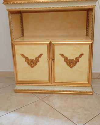 Mobile porta tv in stile barocco moderno