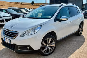 Peugeot 2008 BlueHDi 100 Allure