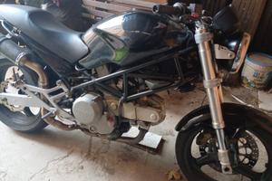 Ducati Monster 600 - 2000