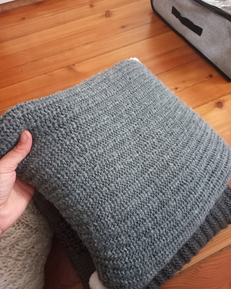 Cuscini fatti a mano caldo lana