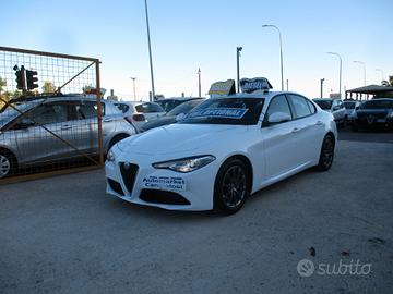 Alfa Romeo Giulia 2.2 160 CV GARANZIA 24 MESI 2019