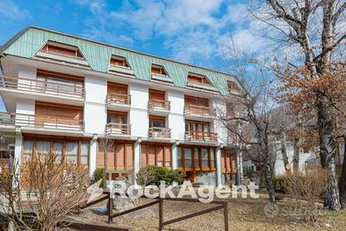 QUADRILOCALE COMPLETAMENTE RISTRUTTURATO