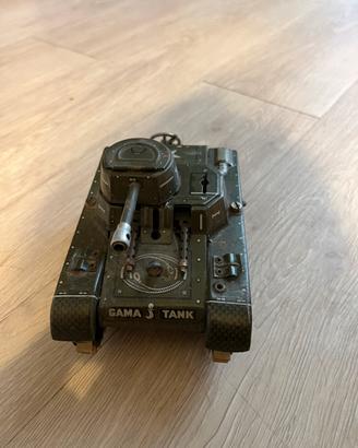 Carro armato giocattolo vintage Gama