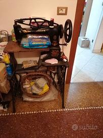 Macchina da cucire Singer originale anni 20