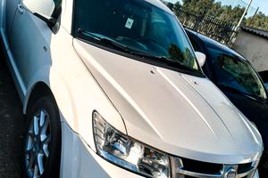 Freemont2.0 Nissan Qashqai mercedesML320 bravo1.6