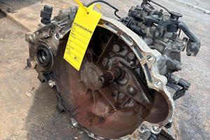 CAMBIO KIA VENGA 1.4 DIESEL ANNO:2014