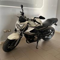 Yamaha Xj6