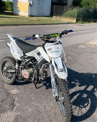 Pit Bike kayo 140cc 4 tempi