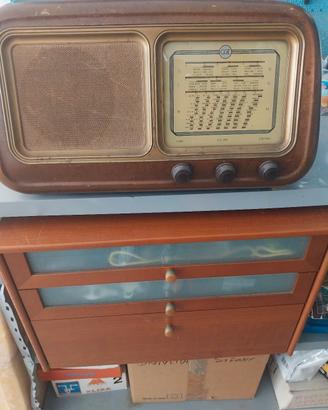 Radio transistor