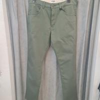 pantalobe wrangler 48 verde