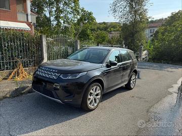 Land Rover Discovery Sport SE nera