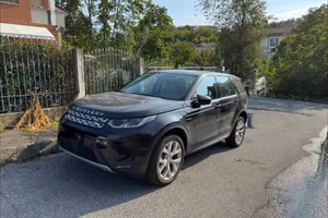 Land Rover Discovery Sport SE nera
