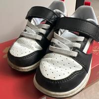 Scarpe bambini Puma tg 23