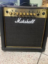 Amplificatore marshall mg15fx