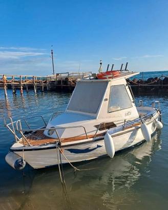 Gozzo in vetroresina 6 metri