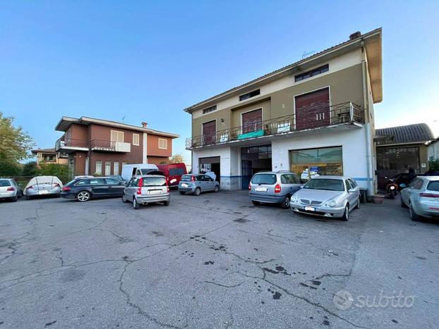 Officina Storica con Pacchetto Clientela a Calcina