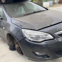 RICAMBI USATI AUTO OPEL Astra J Sports Tourer Benz