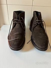 scarpe uomo camoscio usate