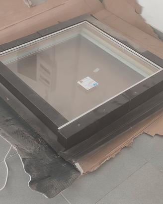 finestra tipo VELUX 