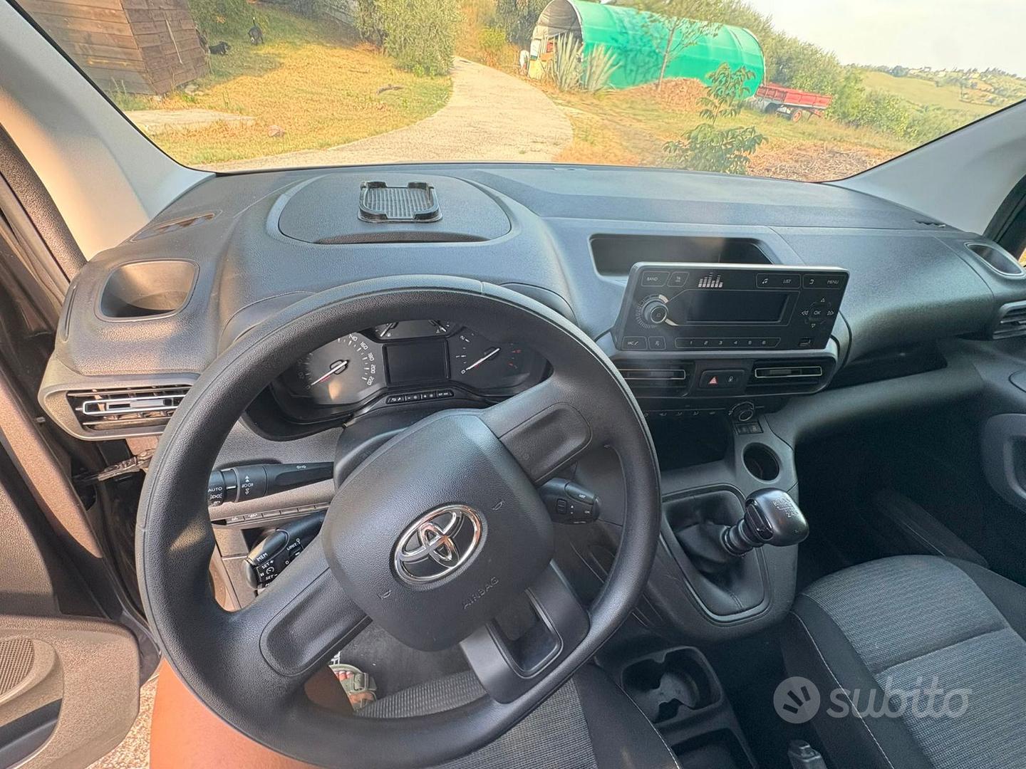 Toyota Proace City 2022 photo 3