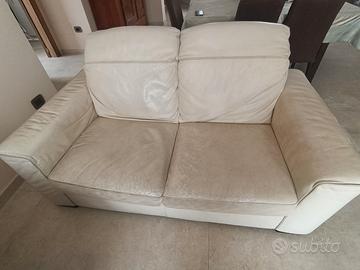 divano in pelle