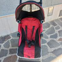 Passeggino bimbo a ombrello Maclaren usato 