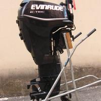 Evinrude Etec 25 più gommone e carrello