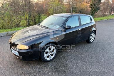 ALFA ROMEO 147 1.9 JTD (120) 5 porte Distinctive