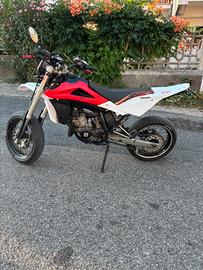 Ricambi Husqvarna Sm 125 leggere la bio per pezzi