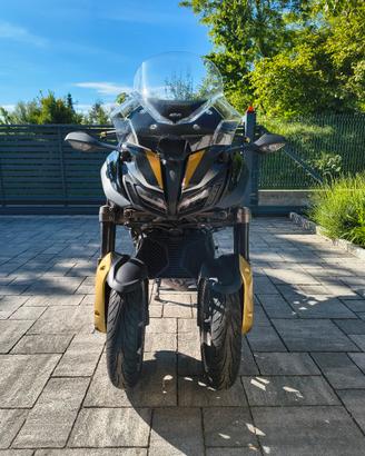  Yamaha Niken 890 GT