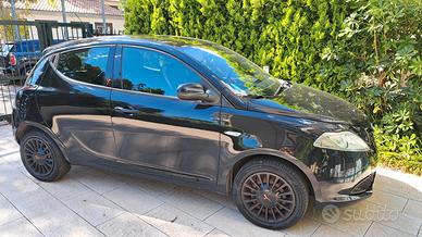 Lancia Ypsilon 1.2 ecochic GPL, E6, 150km con 10 E