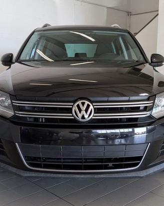 Volkswagen Tiguan 2.0 tdi bm Sport&Style 110cv