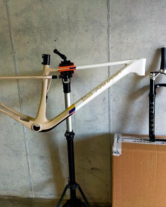 kit telaio LeeCougan Rampage Innova+forc. Manotou