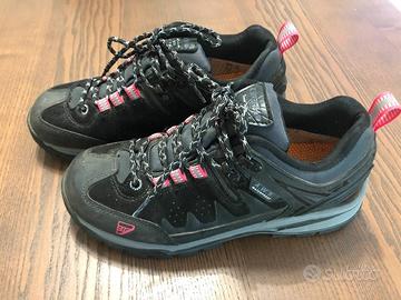Scarpe trekking donna marca Icepeak