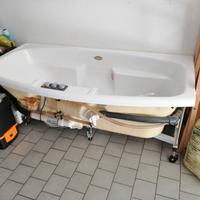 vasca idromasaggio JACUZZI