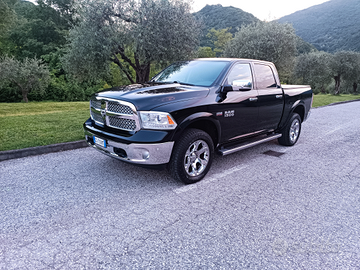 Dodge RAM Laramie CrewCab 5.7 Hemi GPL - NO BOLLO