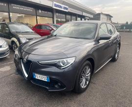 Alfa Romeo Stelvio 2.2 Turbodiesel 180 CV AT8 RWD 