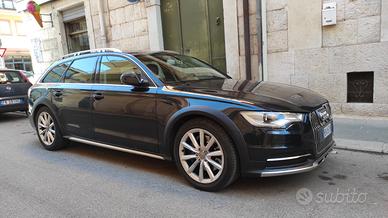 Audi A6 All Road 313cv motore da riparare un cilin