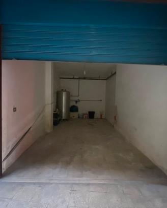 Garage box auto Acquaviva delle fonti rifinito