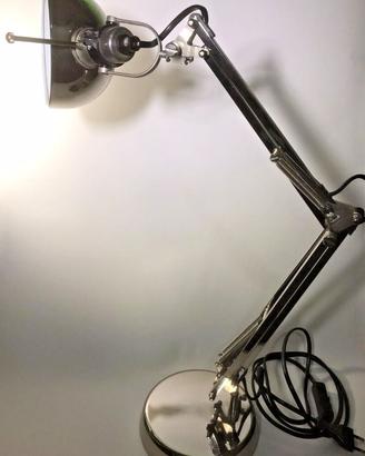 Lampada da Tavolo Braccio Girevole Snodata Acciaio