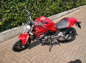 Ducati Monster 821