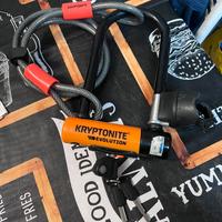 Kryptonite Lucchetto a U + cavo a doppio cappio