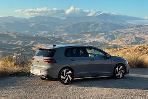 VOLKSWAGEN Golf GTI DSG 8ª serie - 2021