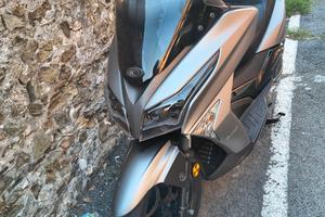 Kymco Xtown 300