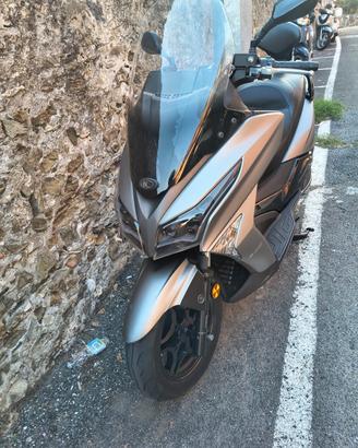 Kymco Xtown 300