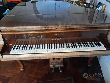 Pianoforte 1/4 di coda petrof